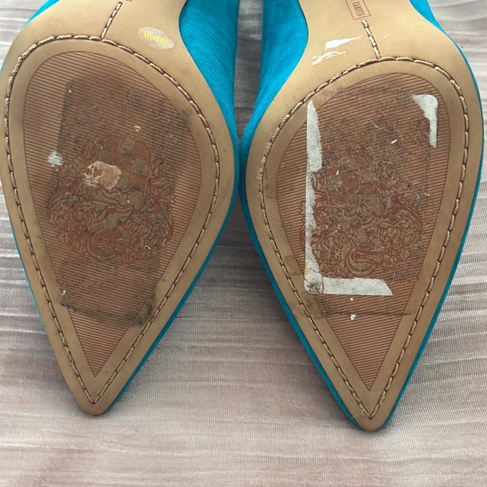 Vince Camuto pumps - Picture 8 of 9